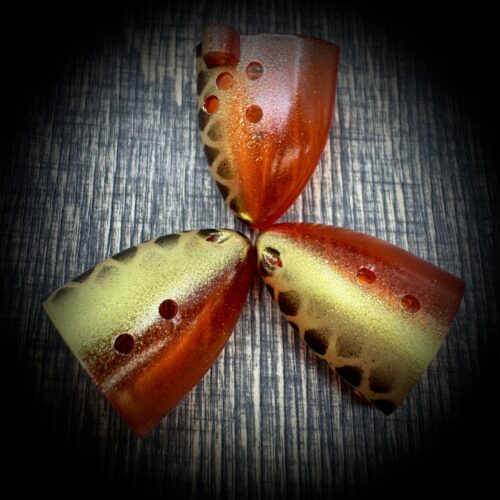 BH-OU-22. Smoked wendace blood red UV